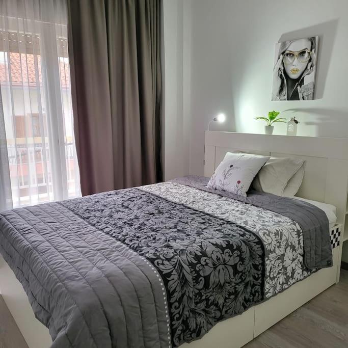 Great Apartment In Veria Extérieur photo